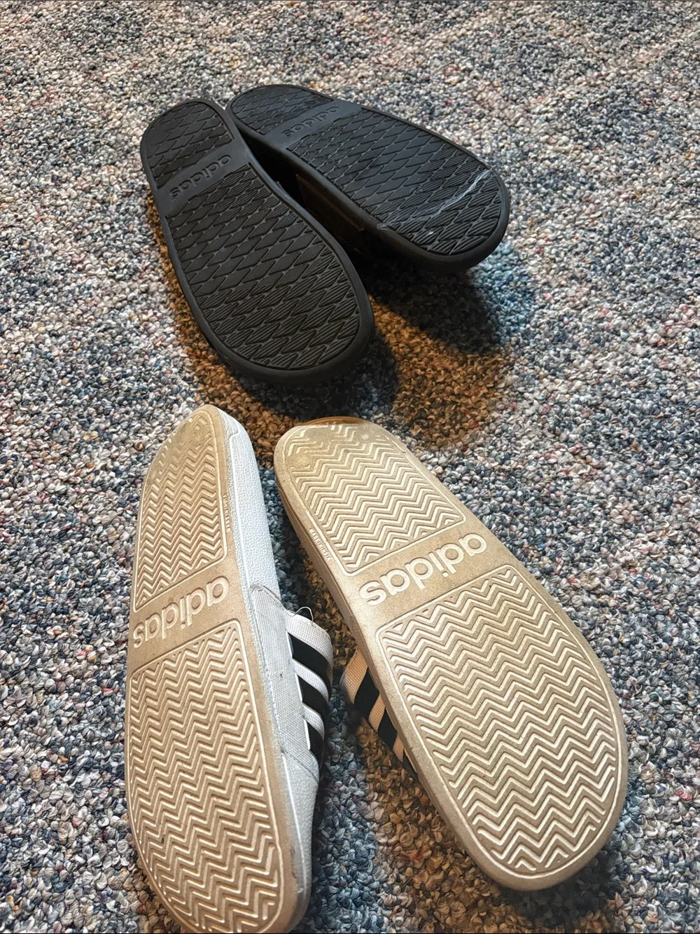 adidas mens Dual-Color Slide Sandals - Black and Cream